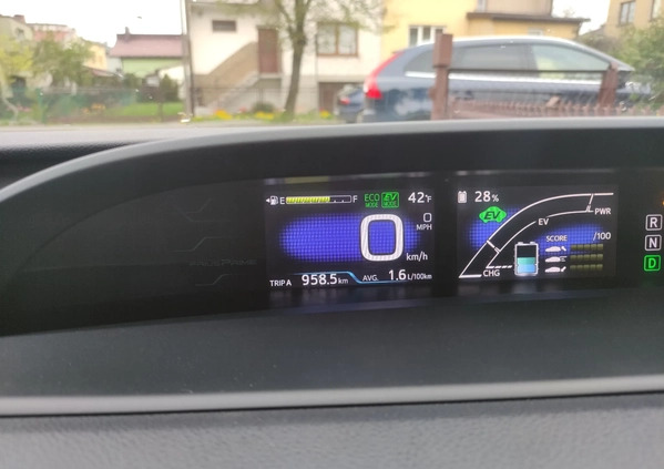 Toyota Prius cena 80500 przebieg: 126121, rok produkcji 2018 z Siedlce małe 106